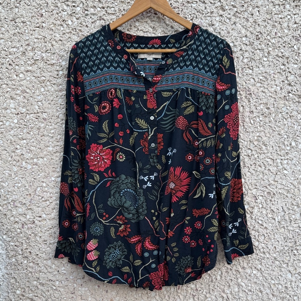 Ann Taylor Loft Floral Print Blouse in Navy